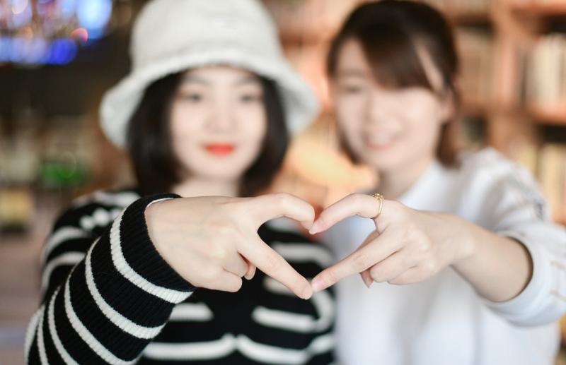 大学生沉迷游戏毁前途,大学生沉迷于游戏的原因与对策