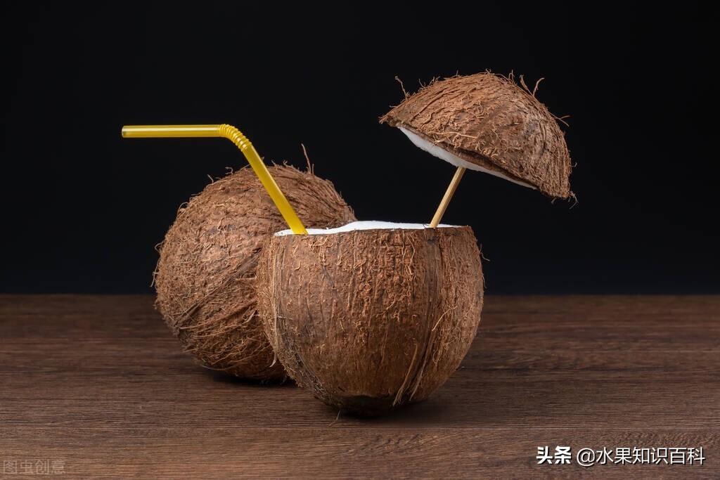 椰子里的果怎么吃,水果椰子的吃法