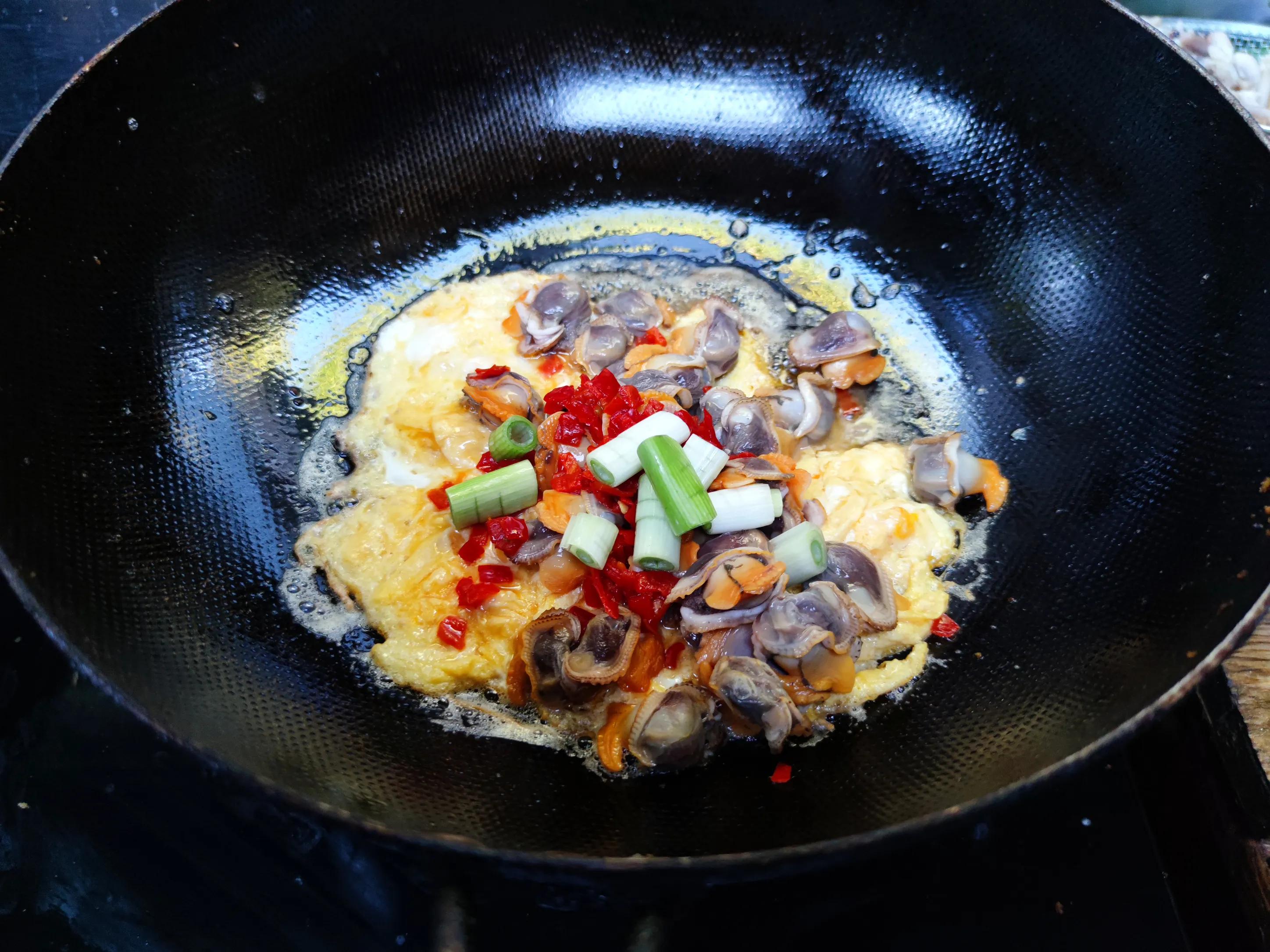 立冬前，吃鱼吃虾不如吃这小海鲜，15元2斤，炒鸡蛋特别香