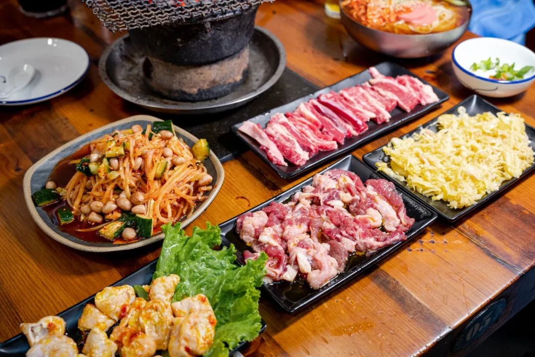 避暑胜地烧烤攻略,各个地方的避暑美食