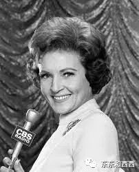 一辈子吸气收腹活到99，老奶奶迷倒全美还撩男朋友