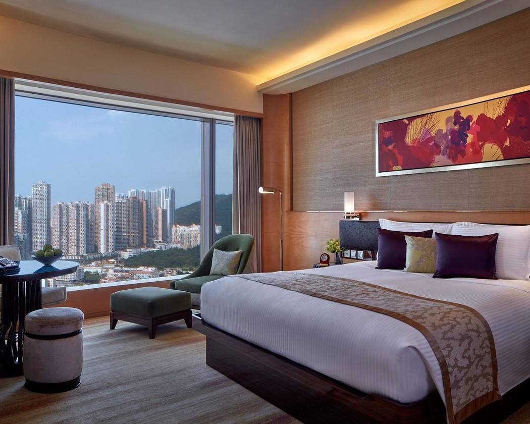 不花钱住五星级酒店 (超五星级酒店服务事项)