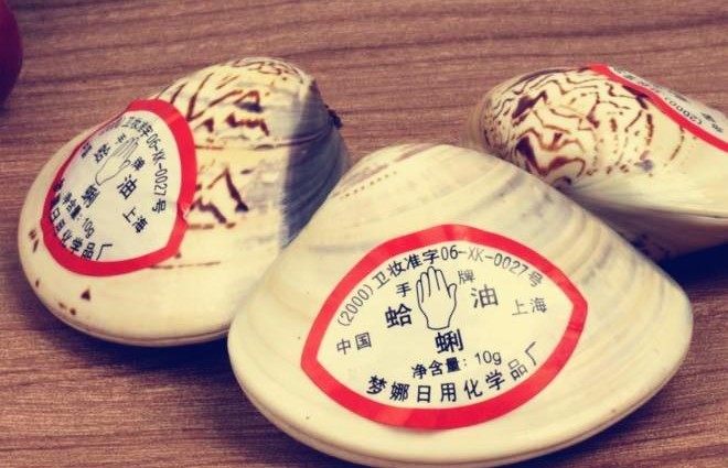 被包装耽误的国货零食,包装又老又丑却好用的老国货