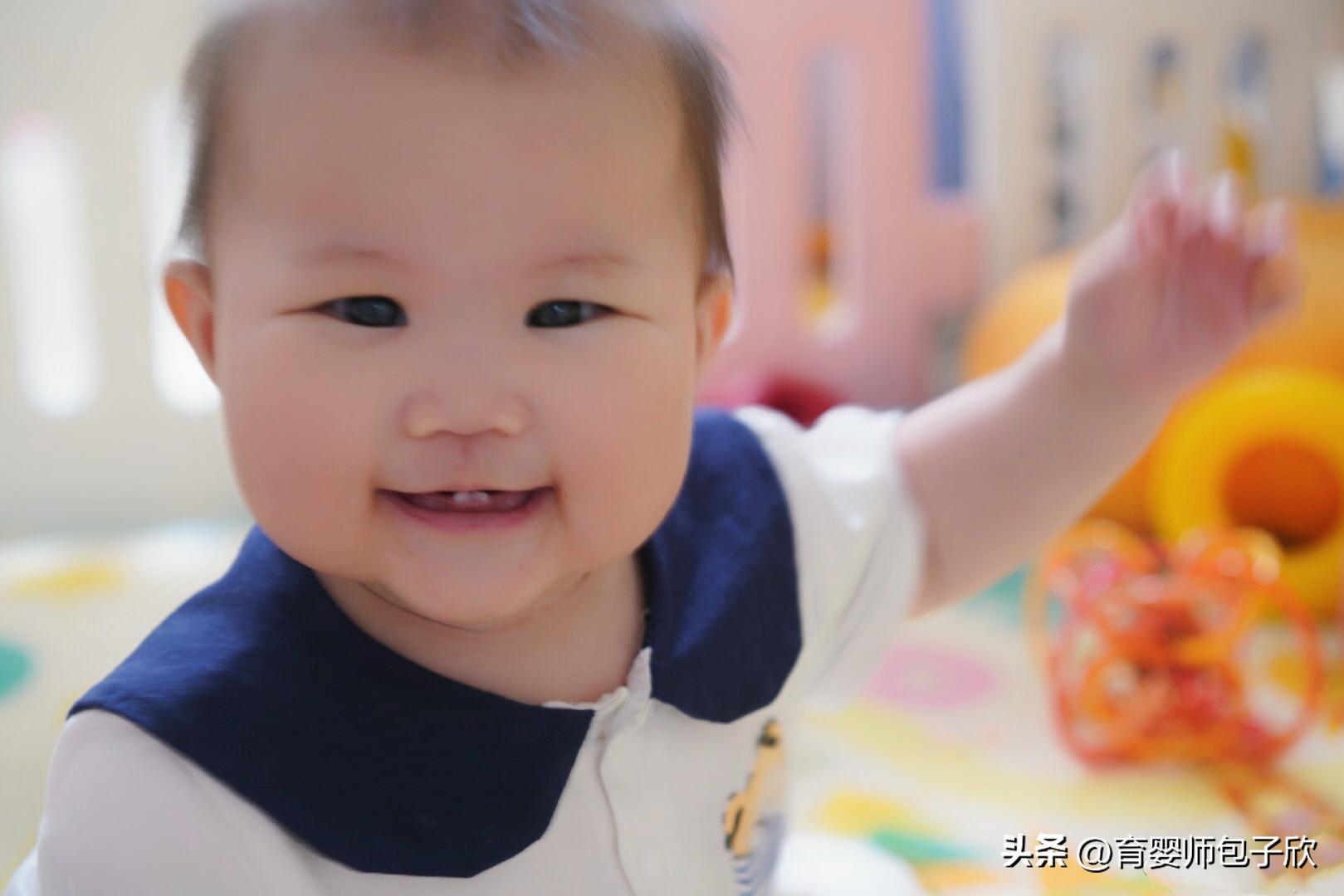 宝宝两个月了体重不增怎么回事,宝宝2个月体重没有增是正常的吗