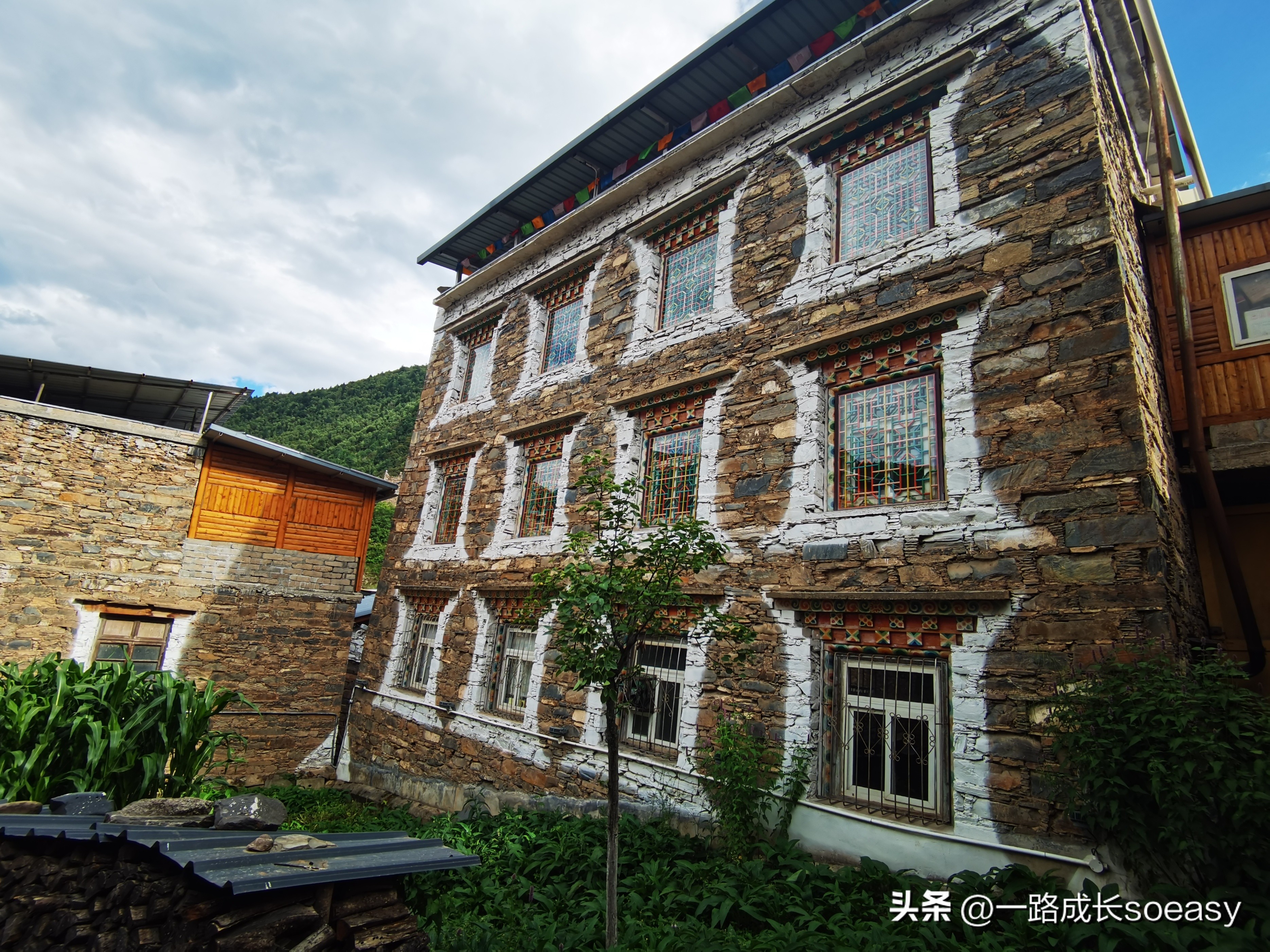 甘孜阿坝九寨自驾环线,汶川九寨沟甘南自驾游