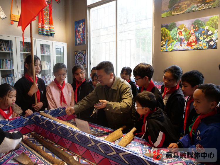 全县清明节纪念烈士陵园活动方案,清明节祭扫烈士墓园美篇