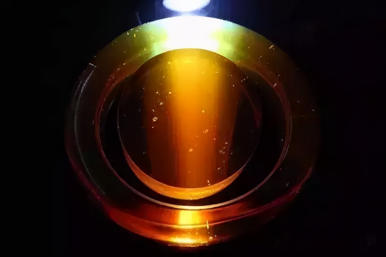 琥珀的化学成分是什么,琥珀里面有什么矿物成分