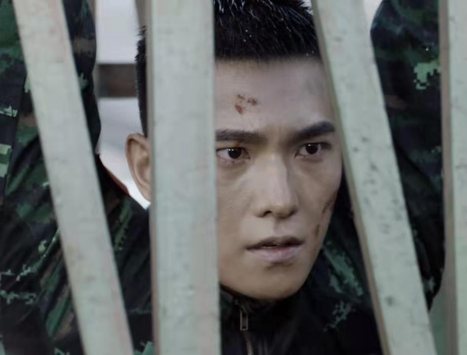 特战荣耀燕破岳和刘招弟什么关系,特战荣耀燕破岳被俘虏谁救了他