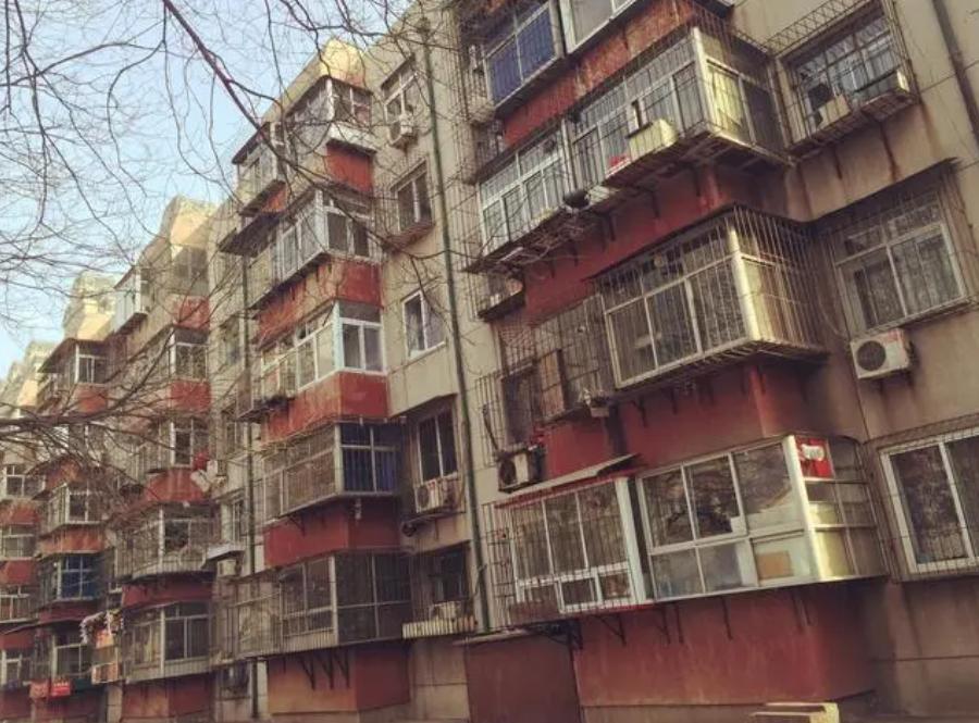 李亚诺中国断骨增高第一人,当年花16万断腿增高