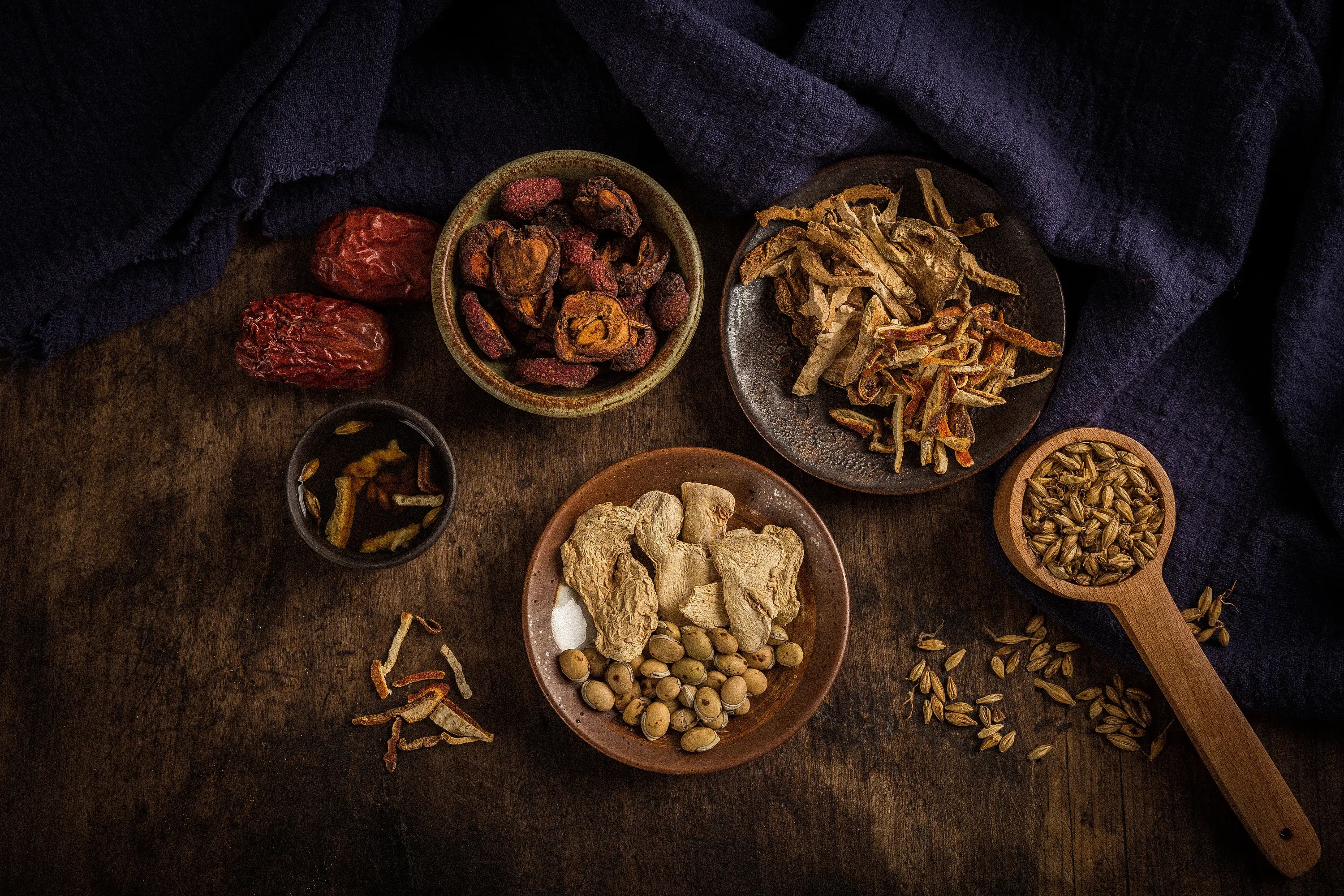 广誉远与九芝堂安宫牛黄丸哪个好,广誉远和九芝堂哪个好