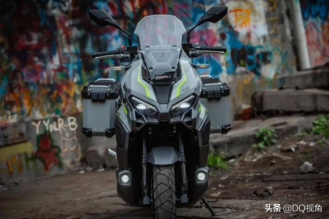 龙嘉新款250踏板评测,龙嘉xdv250踏板摩托车越野