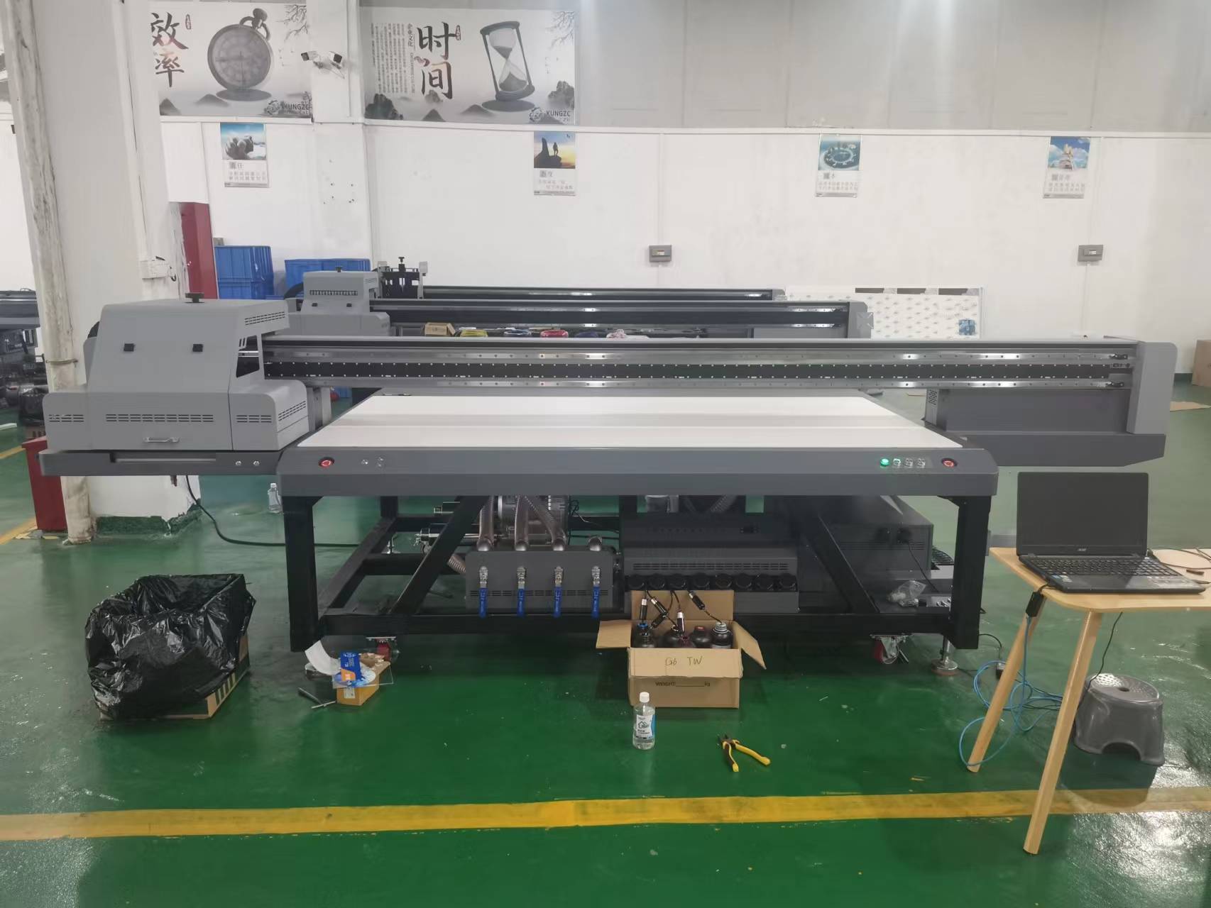 uv印刷打印机做您想要的效果,uv打印机如何印刷有落差的产品