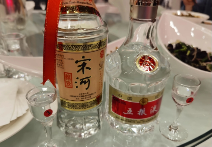 中国白酒50大品牌,国内5大光瓶酒好喝不贵