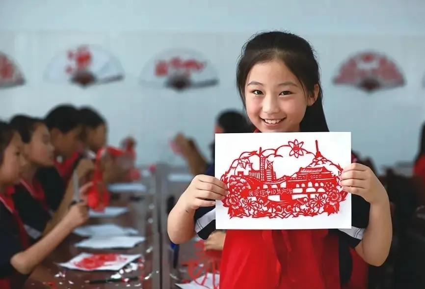 我的拿手好戏六年级优秀作文450字,我的拿手好戏习作例文六年级