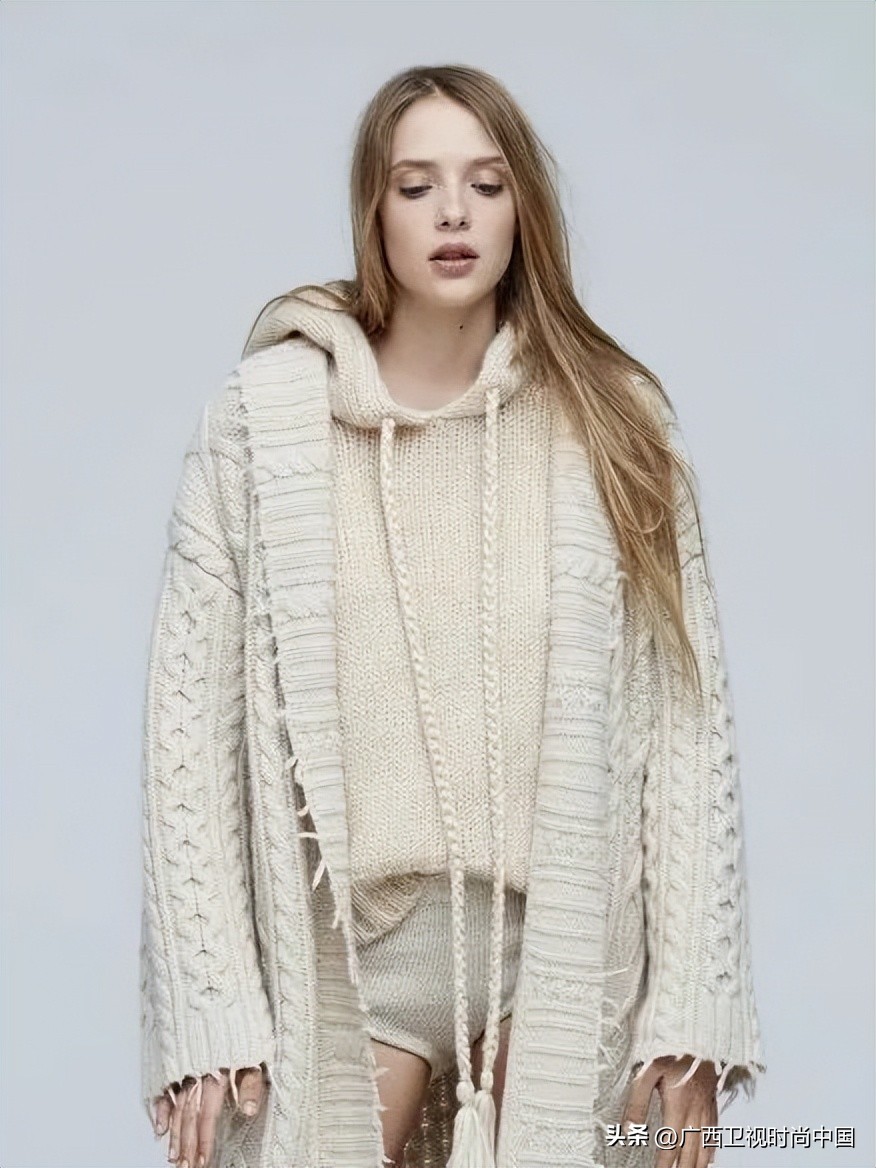 早上冷中午热怎么穿男生,早上冷中午热该怎么搭配衣服