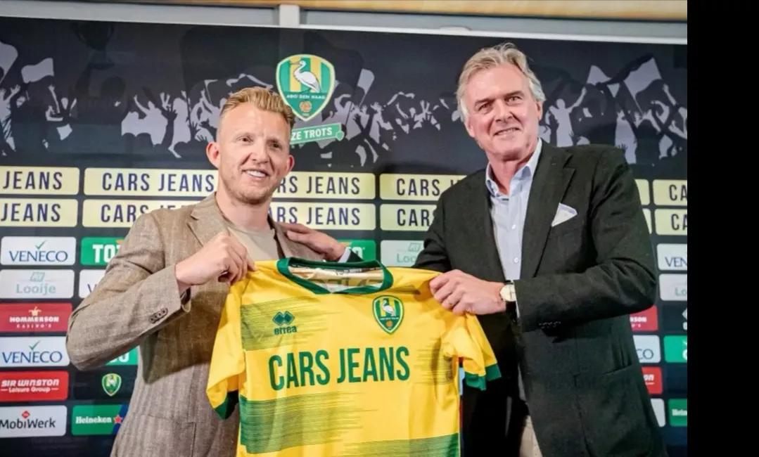 库伊特踢球,德克库伊特有什么冠军