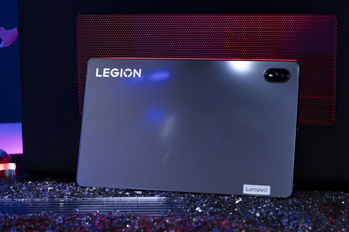 8英寸平板推荐y700三代,8寸游戏平板拯救者y700体验如何