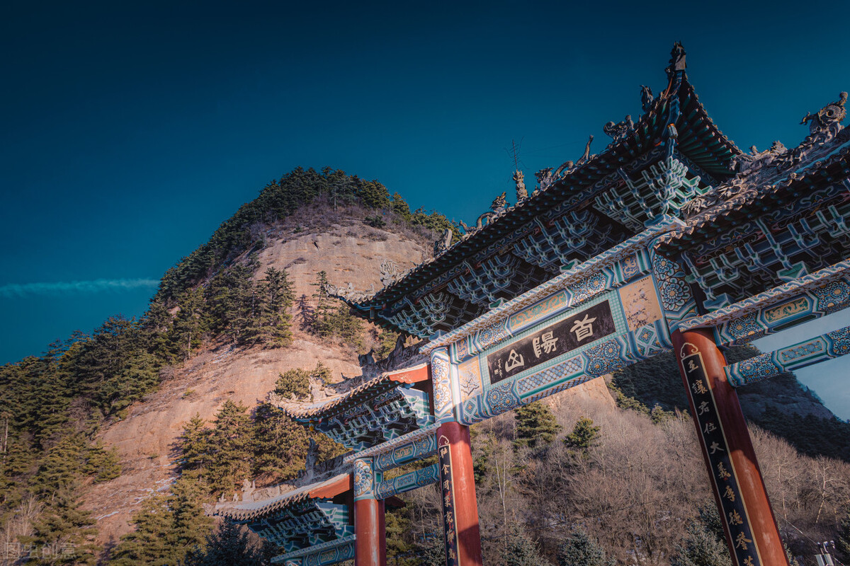 滕王阁序中的贪泉是哪里,滕王阁序中的典故和寓意