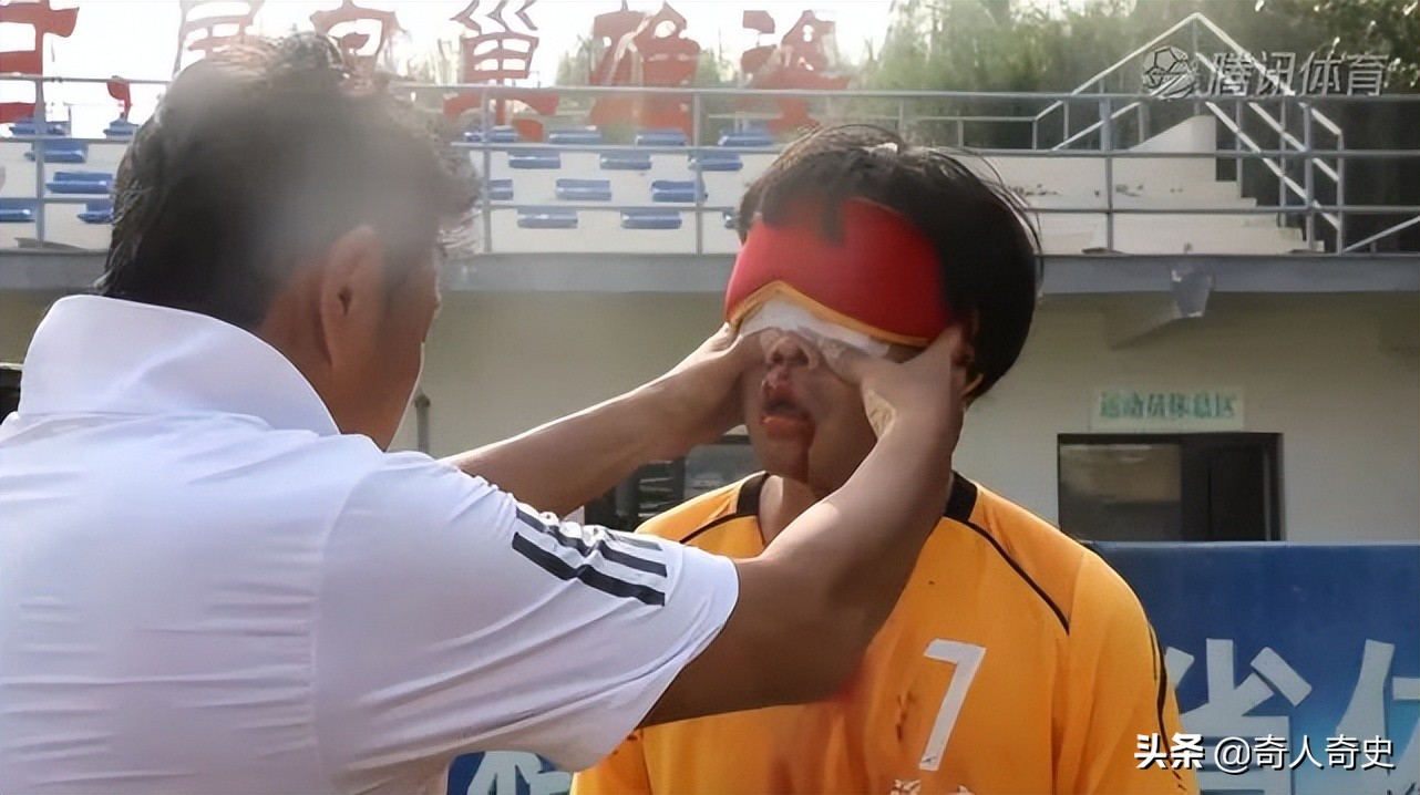 中国盲人足球队战胜日本晋级四强,中国男子盲人足球队再次登顶亚洲