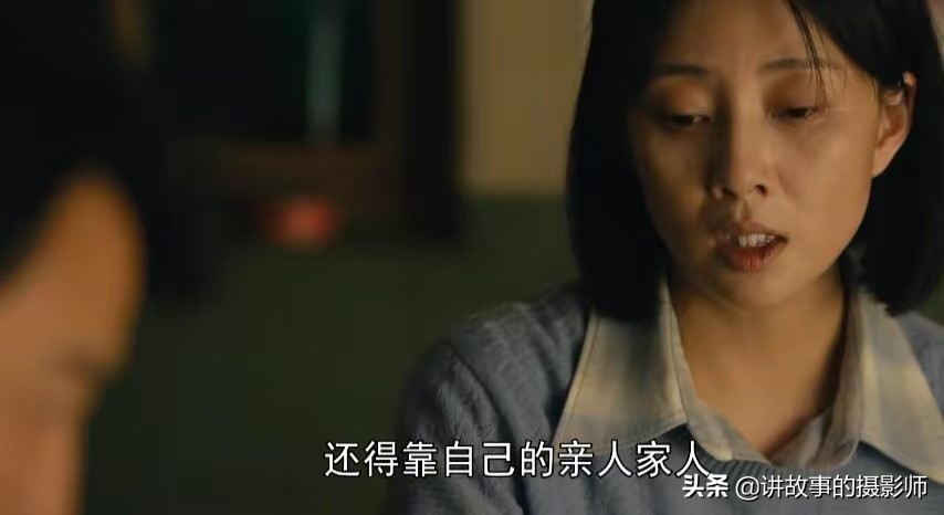 男人手相像女人手但硬的玄机,手相里看女人手枯如柴