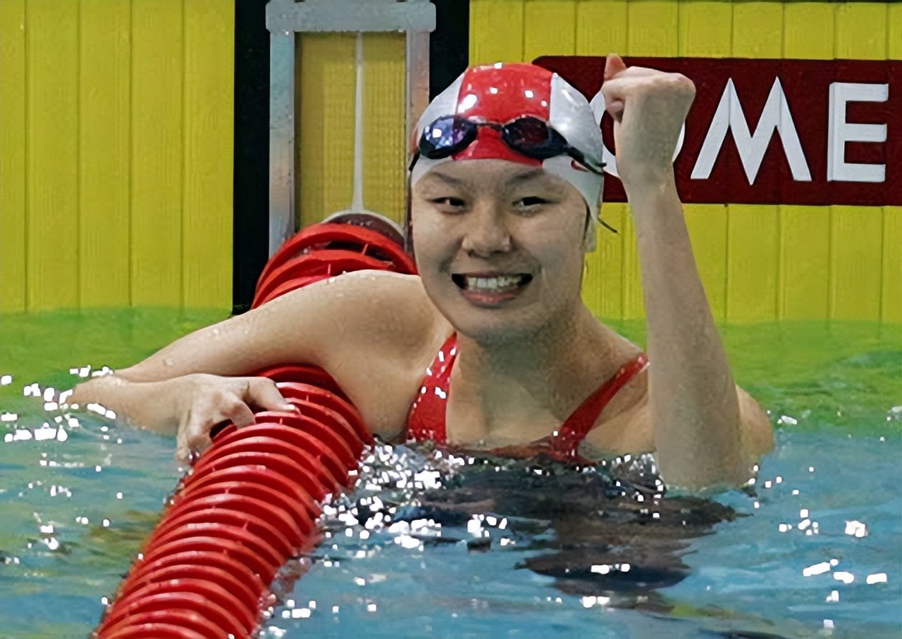 “亚洲蝶后”周雅菲：嫁给CBA二婚男，如今儿女双全堪称人生赢家