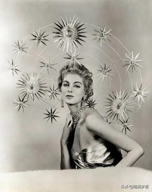 90岁超模卡门死亡之吻,92岁超模卡门