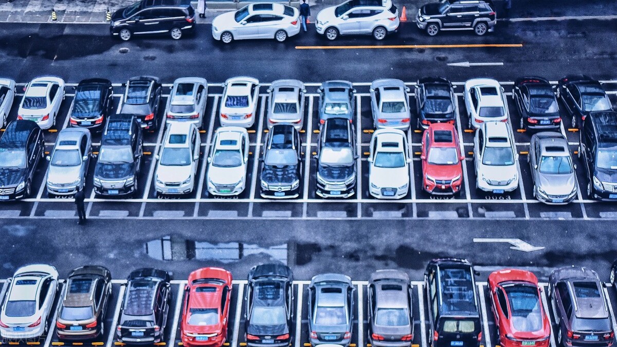 停车被刮怎么处理对方走了,停车被刮了怎么理赔