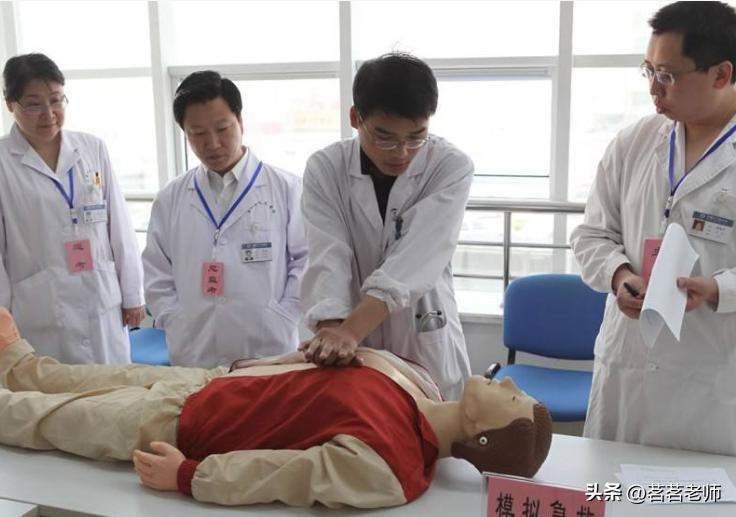 大学基础医学专业介绍及就业前景分析