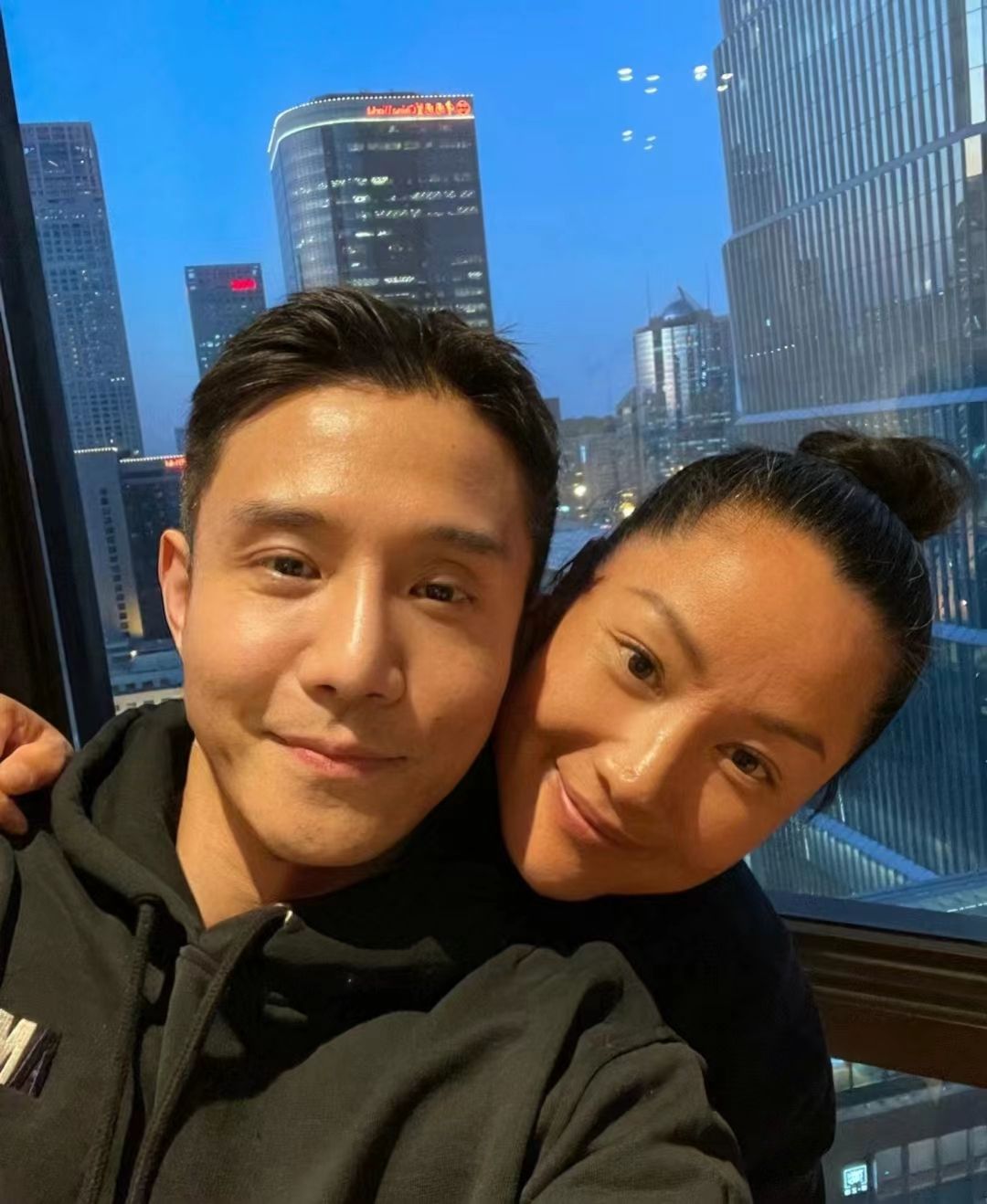 瞿颖个人资料照片,瞿颖52岁为什么还那么瘦