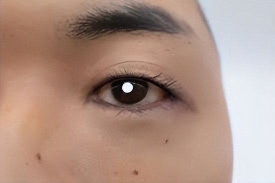 一日本人为了做面罩，竟然向全世界“买脸”，太奇葩了！