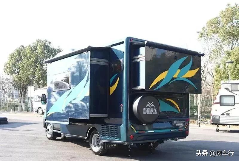 最新款进口顶级依维柯b型房车,依维柯房车推荐10万到20万之间7座