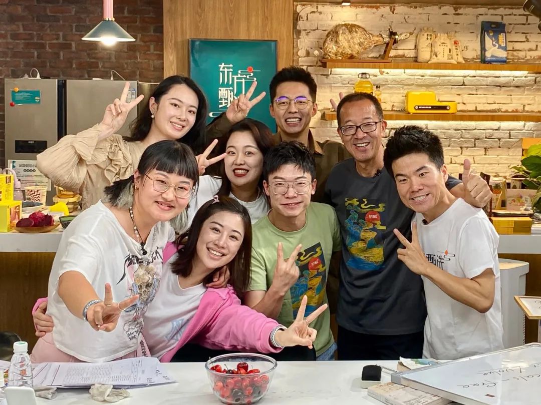 东方甄选事件我们应该怎么做,东方甄选事件让我们应该注意什么