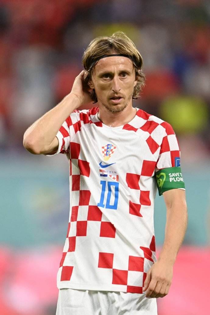 魔笛莫德里奇对待儿子的态度,魔笛和他的妻子