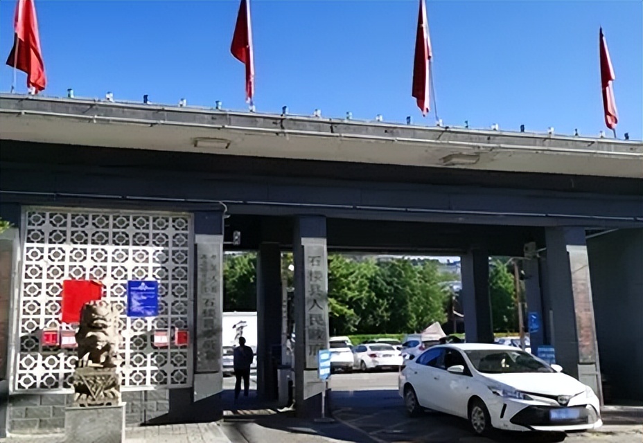 吕梁市人民政府大楼照片,孝义市政府大楼图片