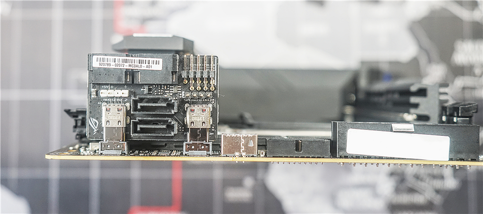 12600K+ROGZ690i+影驰3060+银欣LD03ITX机箱装机记