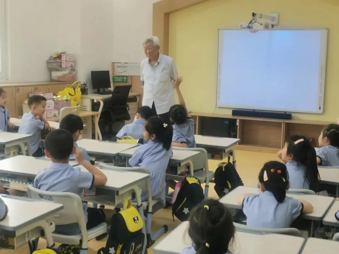 清华校友会走进优尔课堂：破解孩子的名校密码