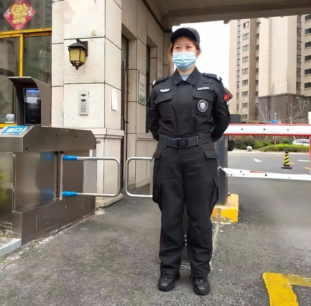 95后辞职设计院做保安,95后女孩从设计院辞职去当保安