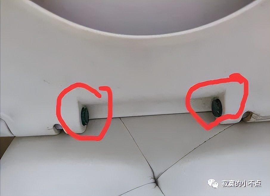 马桶侧排漏水换密封圈,马桶往楼下漏水换蹲便器可以吗