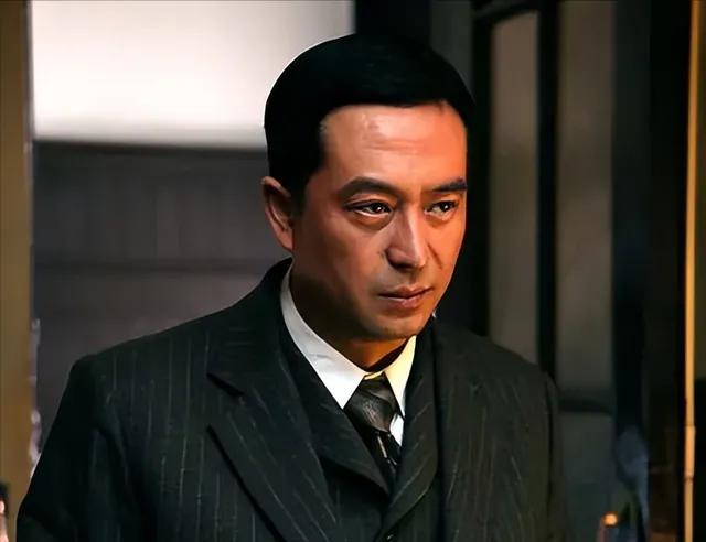 长得帅却总演反派的4位男星,演技被高估的四大男演员