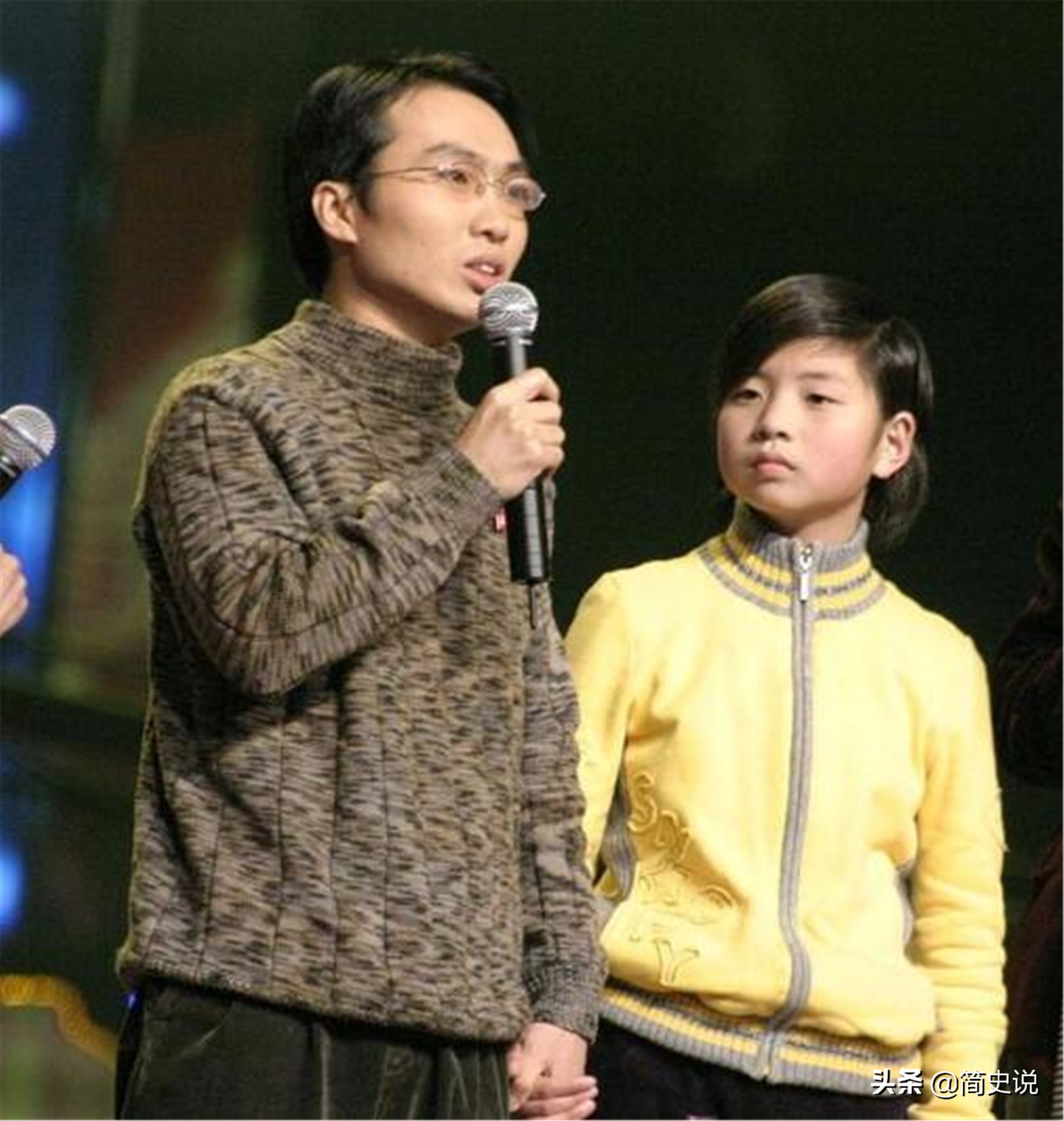 父亲绝症儿子离家出走,父亲精神病女儿12岁打工