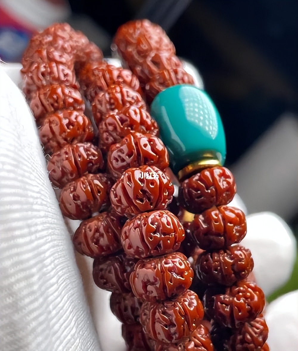 金刚菩提变黑怎么补救,金刚菩提发暗怎么处理