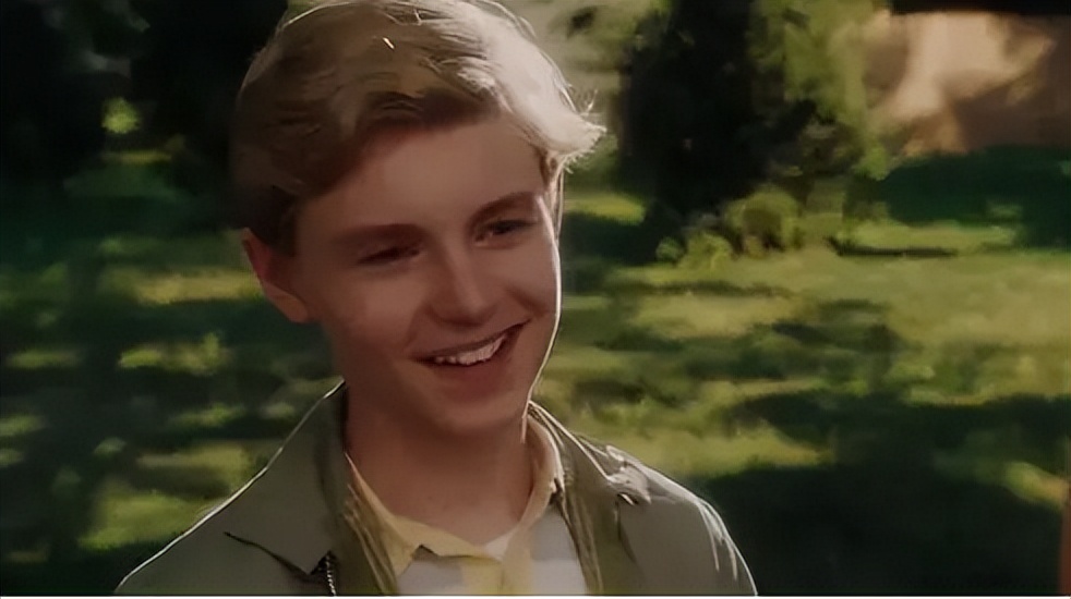 微笑的价值英语故事,英语美文微笑100词