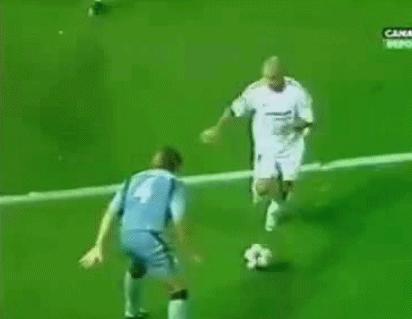 足球外星人全名叫什么,足球外星人