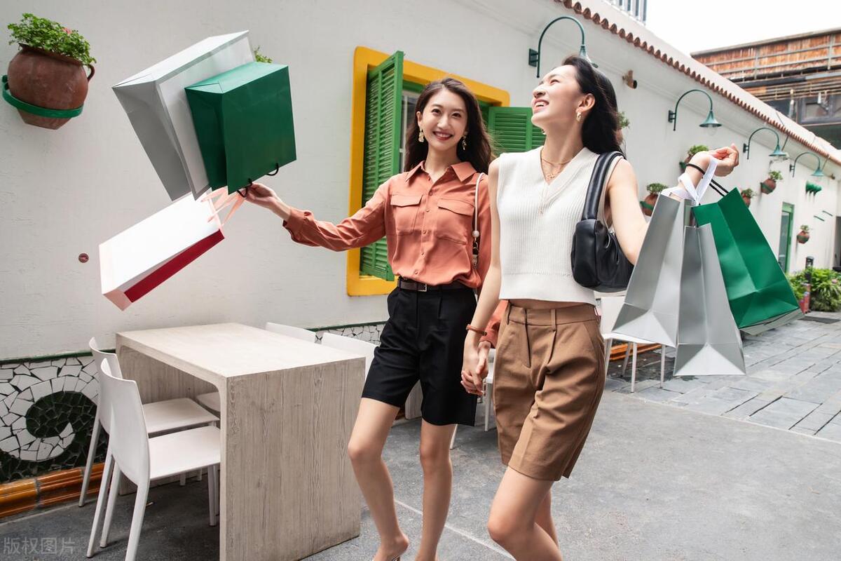 买家电线上买好还是线下买好,买家电线上买还是线下买划算