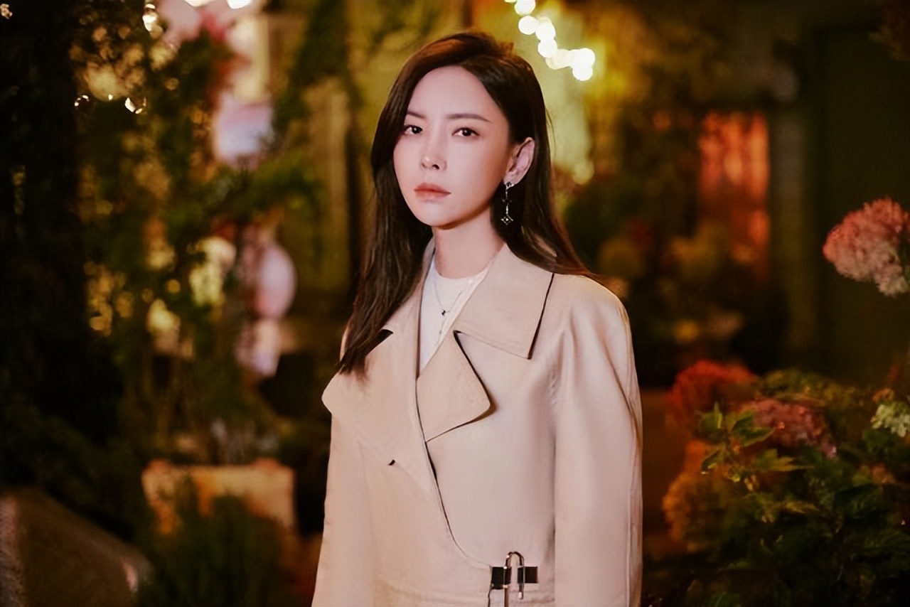 11位让众人失望的明星,红的快凉的也快的4个明星