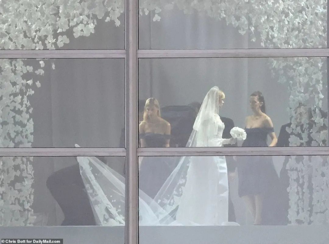 美国巨富千金VS英国名人公子，顶豪家族的婚礼到底有多震撼？