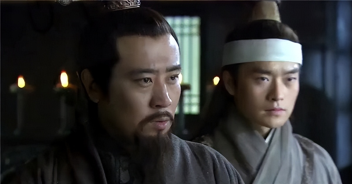 刘家人出上联：“刘邦刘备刘德华”，周家人对下联，霸气十足