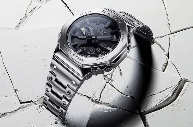 3千元的同门“对决”！卡西欧G-SHOCK小银块VS农家橡树