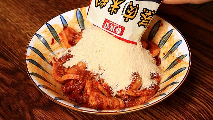 粉蒸肉的米有点夹生怎么蒸,粉蒸肉怎么才粉不夹生