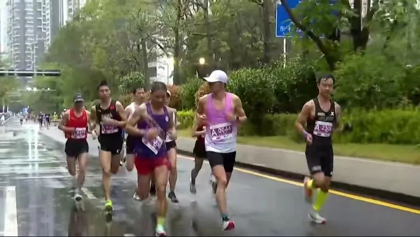 风雨无阻现场版直播,风雨无阻直播现场